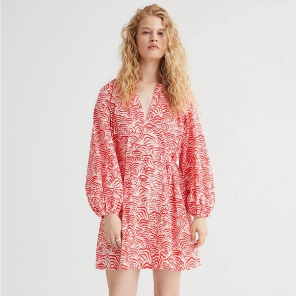 H&M Dresses & Skirts - H&M Balloon Sleeve Lightweight Cotton Dress